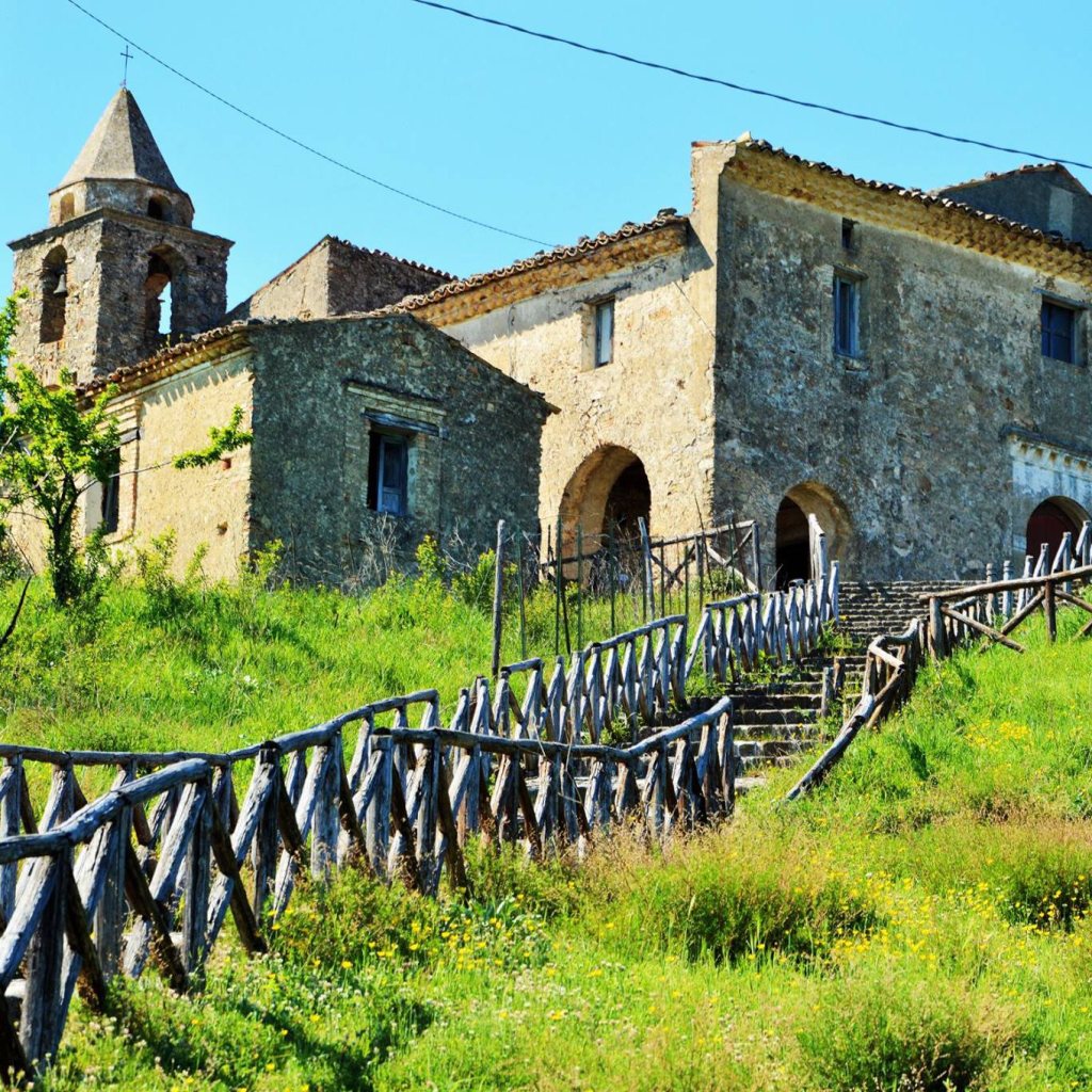 Il borgo medioevale di Paludi (CS)
